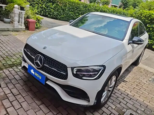 Mercedes-Benz GLC Coupe 2020 GLC 260 4MATIC Coupe SUV