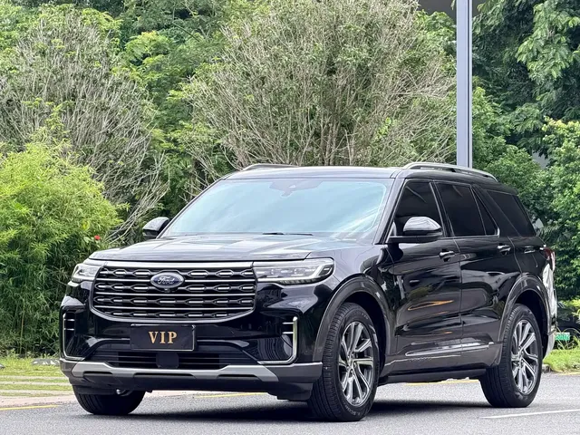 Ford Explorer 2023 EcoBoost 285 AWD Trend Plus Edition 7-Seater