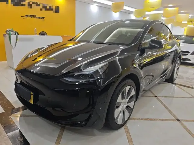 Tesla Model Y 2022 Facelift Rear-Wheel Drive Version