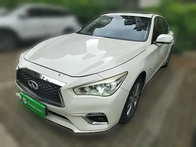 Infiniti Q50L 2018 2.0T Comfort (China VI)