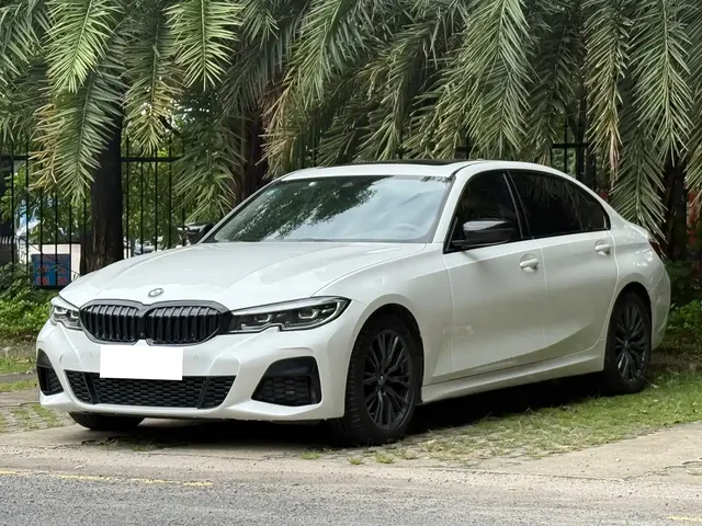 BMW 3 Series 2020 325Li M Sport Black Night Package