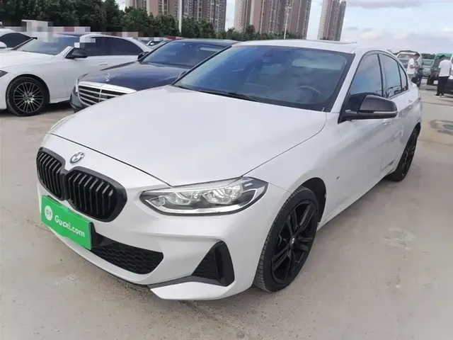 BMW 1 Series 2022 125i M Sport Shadow Edition