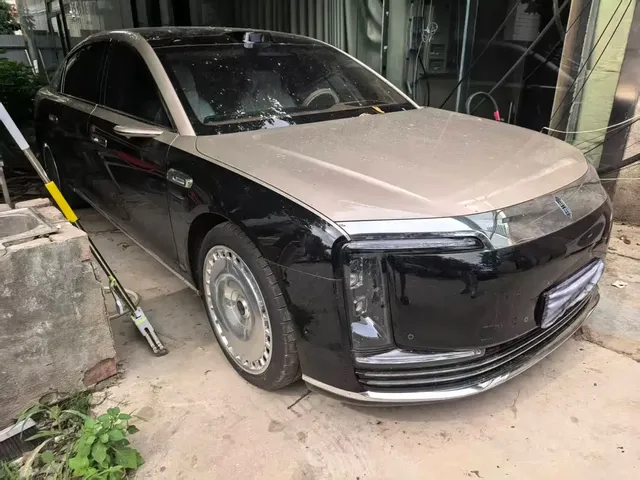 Zunjie S800 2025 Model Extended Range Starlight Executive Edition 4-seater