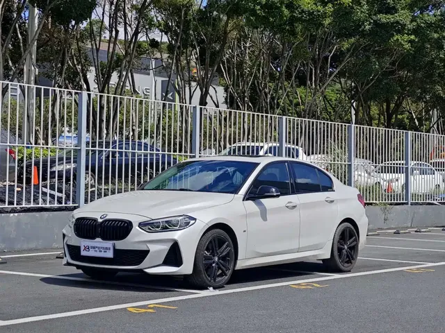 BMW 1 Series 2021 125i M Sport Black Night Edition