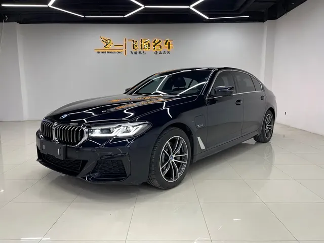 BMW 5 Series New Energy 2022 535Le M Sport Package