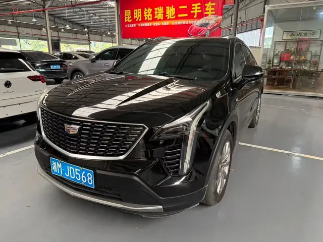 Cadillac XT4 2020 28T FWD Leading Sport Trim
