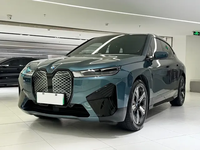 BMW iX 2023 Facelift xDrive40