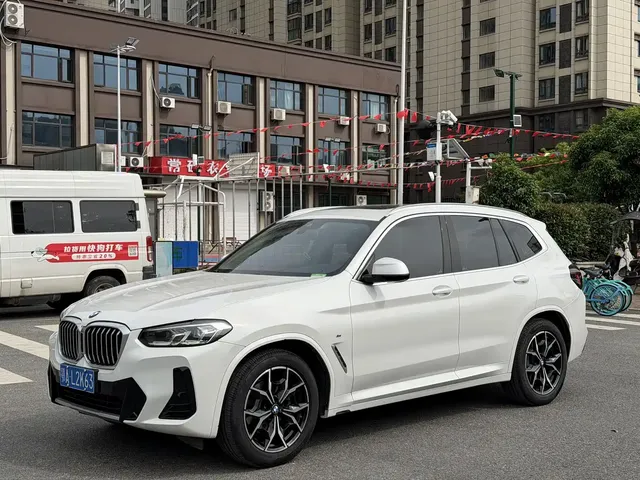 BMW X3 2022 Facelift xDrive30i Leading M Shadow Edition