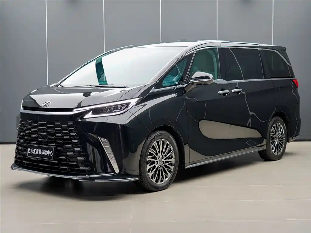 Lexus LM 2023 500h 6-Seater Prestige Edition