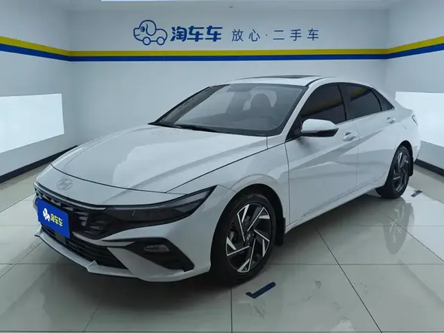 Hyundai Elantra 2023 1.5L CVT GLX Elite Edition