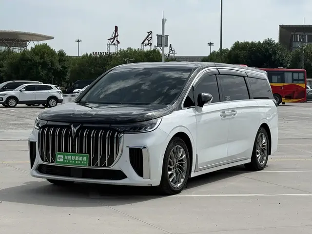 Voyah Auto Voyah Dreamer 2022 Low-carbon Dream+Smart Package