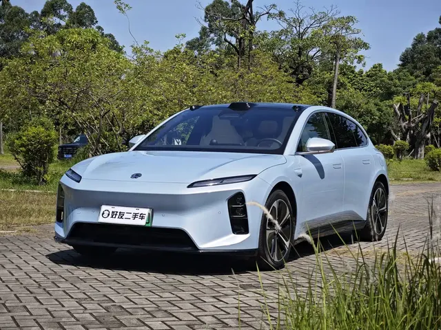 NIO ET5T 2025 75kWh Touring