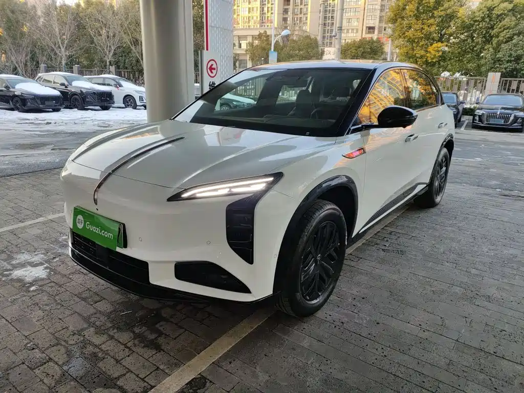 Hongqi Tian Gong 08 2025 605 Pioneer Edition