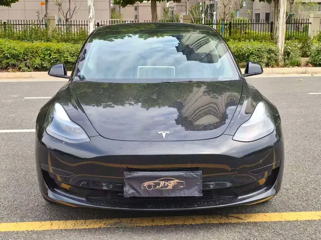 Tesla Model 3 2023 Rear-Wheel Drive