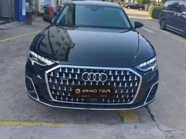 Audi A8 2024 Model A8L 45 TFSI quattro Luxury