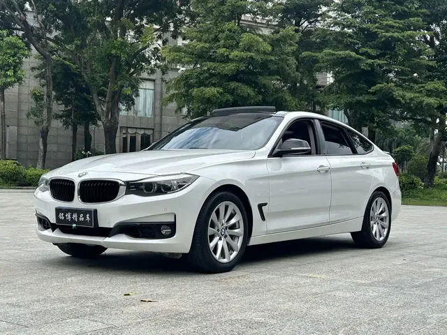 BMW 3 Series GT 2018 320i Fashion