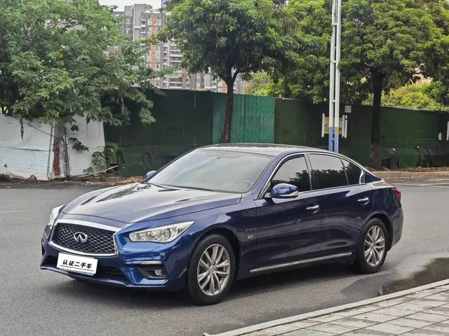 Infiniti Q50L 2018 2.0T Comfort (China VI)