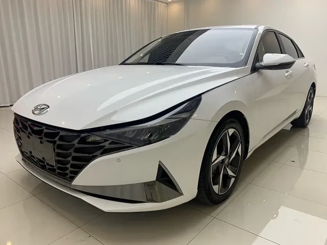 Hyundai Elantra 2022 1.5L CVT GLX Elite Edition