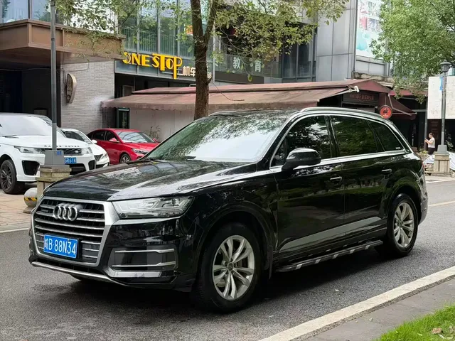 Audi Q7 2019 45 TFSI Comfort