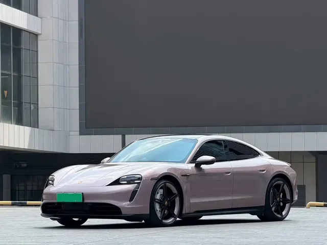 Porsche Taycan 2022 Taycan