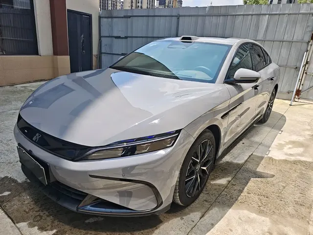 BYD Han 2025 DM-i Smart Driving Edition 125KM LiDAR Flagship