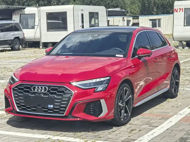 Audi A3 2023 Sportback 35 TFSI Fashion Sport