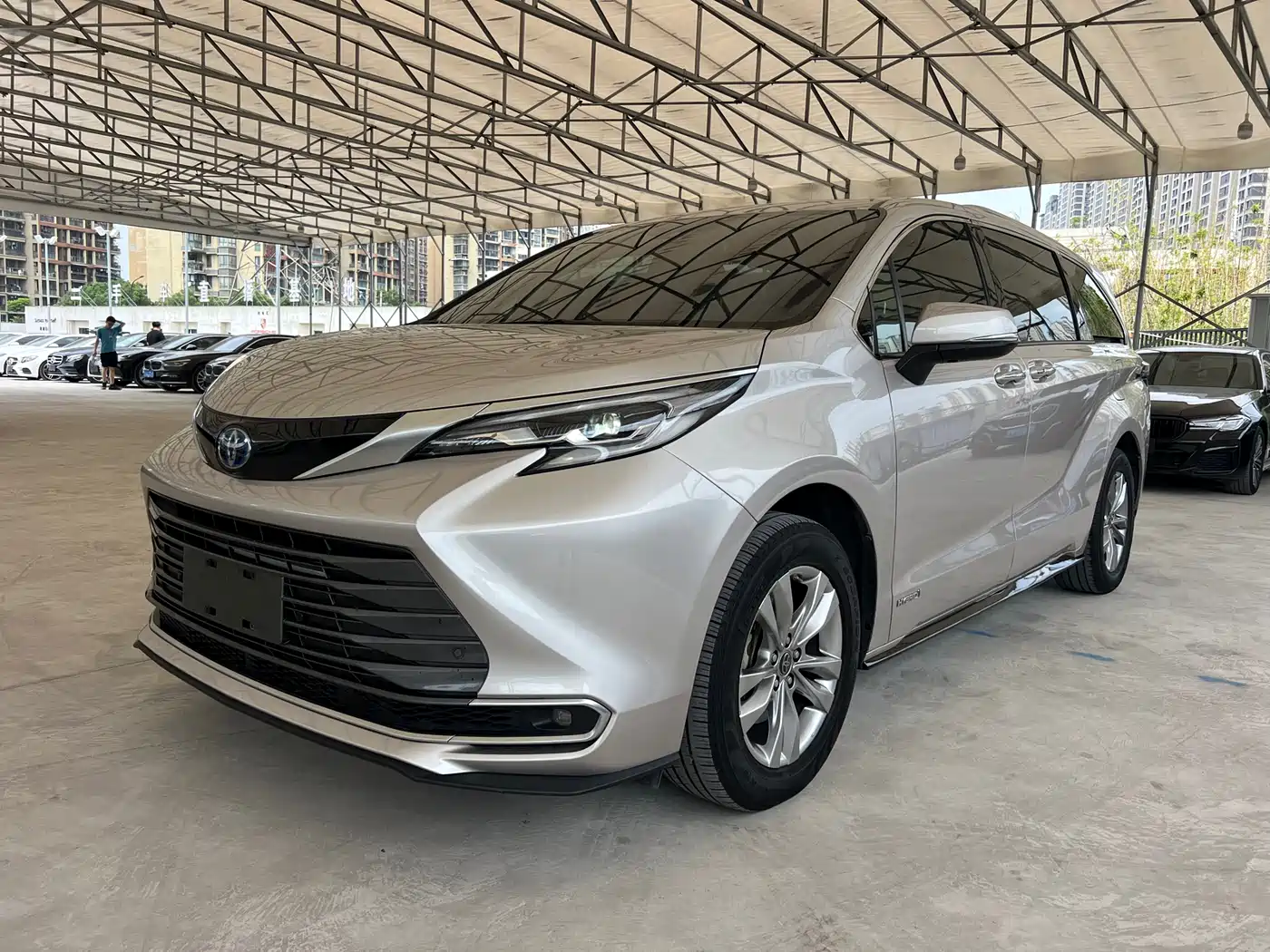 Toyota Sienna 2021 2.5L Hybrid Premium Edition