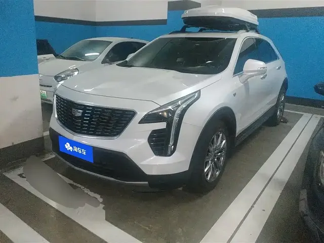 Cadillac XT4 2021 28T FWD Premium Edition