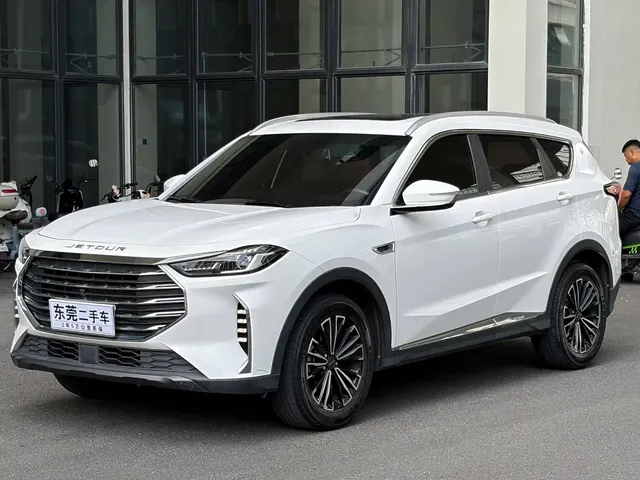 Jetour X70 PLUS 2021 Facelift 1.5T DCT Mountain PRO 7-Seater