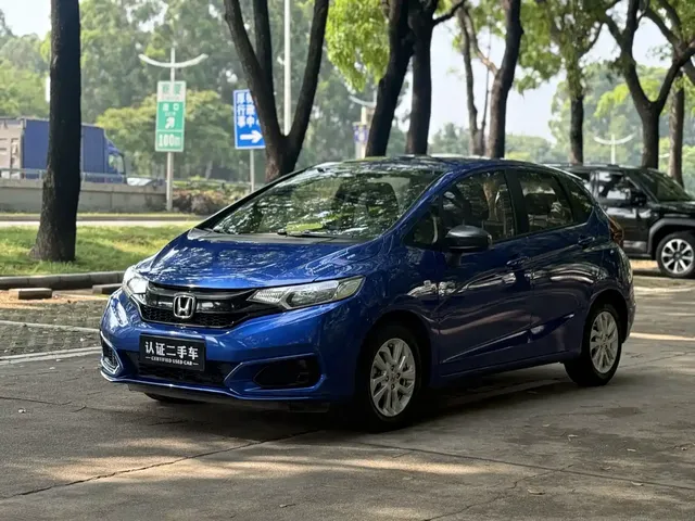Honda Fit 2018 1.5L CVT Comfort Edition