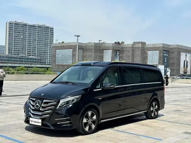 Mercedes-Benz V-Class 2021 V 260 L Long Wheelbase Premium Edition