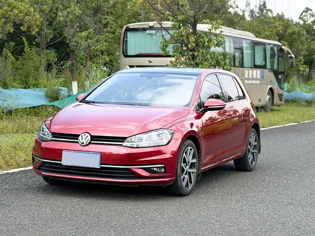Volkswagen Golf 2020 Beloved Edition 280TSI DSG Comfort