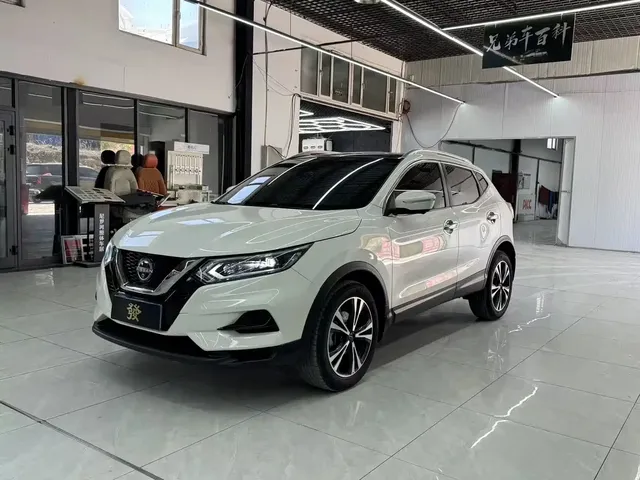 Nissan Qashqai 2023 Model Classic 2.0L CVT XV+ Premium