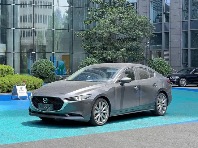 Mazda 3 Axela 2021 2.0L Automatic Quality Shine