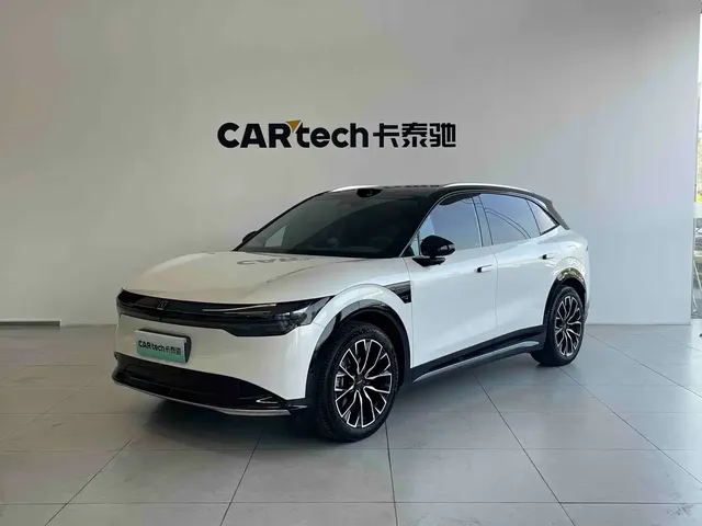 ZEEKR 7X 2025 Model 75kWh RWD Smart Driving Edition