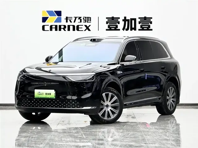 AITO Wenjie AITO M8 2025 Range Extender Max+ Edition 53.4kWh 5-seater