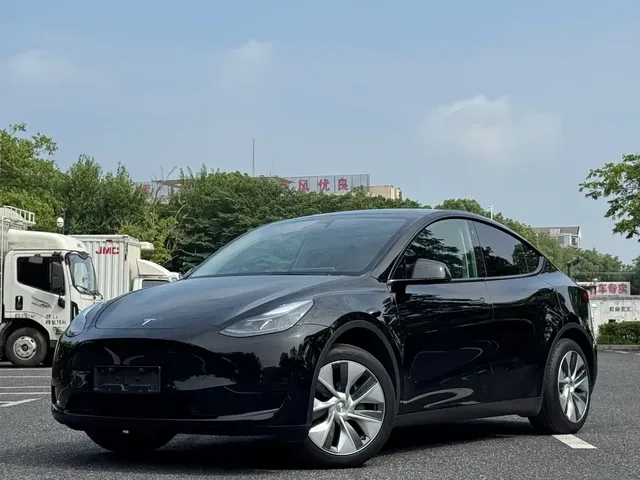 Tesla Model Y 2022 Facelift Rear-Wheel Drive Version
