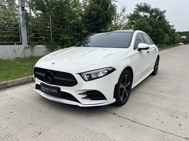 Mercedes-Benz A-Class 2022 Facelift III A 200 L Sport Sedan Fashion