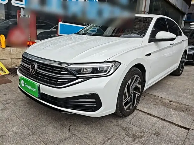 Volkswagen Sagitar 2024 300TSI DSG Surpass Edition
