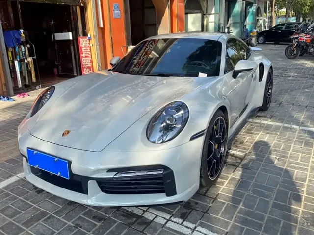 Porsche 911 2020 Turbo S 3.7T