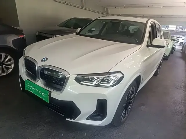 BMW iX3 2022 Facelift Leading Model
