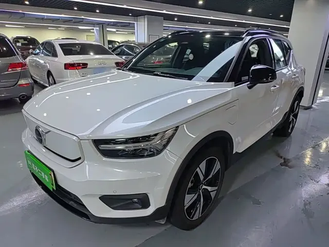 Volvo XC40 New Energy 2021 P8 EV AWD Elegant Sport