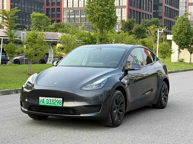 Tesla Model Y 2024 Rear-Wheel Drive Version