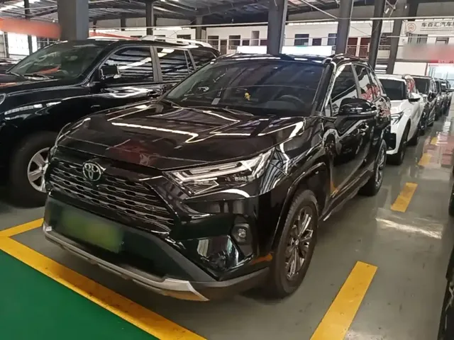 Toyota RAV4 Rongfang 2024 2.0L CVT FWD Style Plus Edition