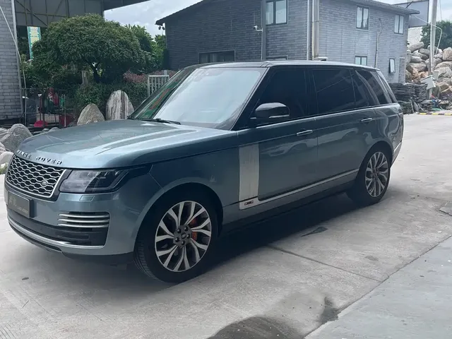 Land Rover Range Rover 2022 3.0 L6 360PS Heritage Edition