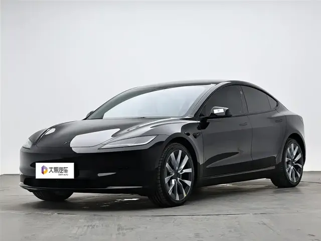 Tesla Model 3 2025 Model Year Facelift Long Range All-Wheel Drive