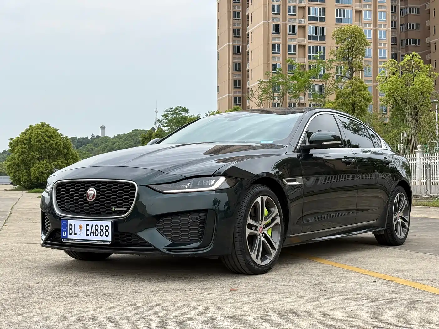 Jaguar XEL 2023 2.0T 250PS R-DYNAMIC S Progressive Sport