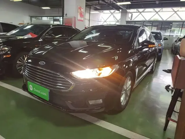 Ford Mondeo 2020 EcoBoost 180 Fashion