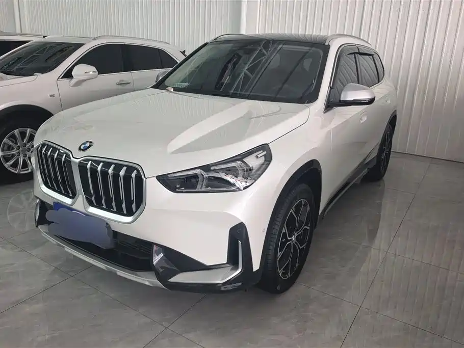 BMW X1 2023 sDrive20Li X Design Package