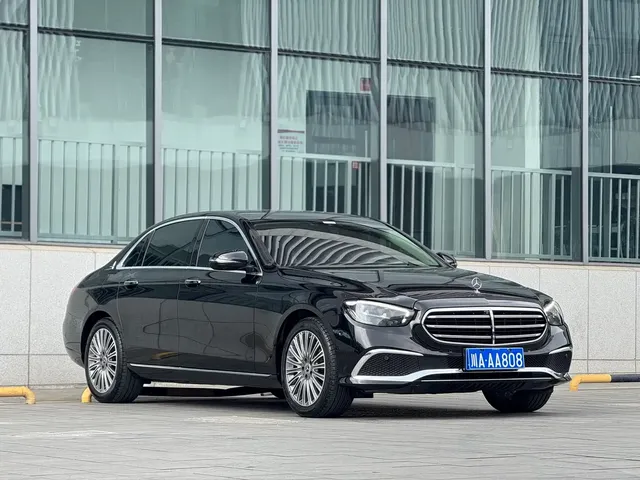 Mercedes-Benz E-Class 2022 Second Facelift E 300 L Luxury